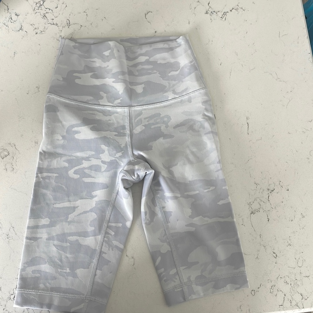 Lululemon White Camo Biker Shorts 8”